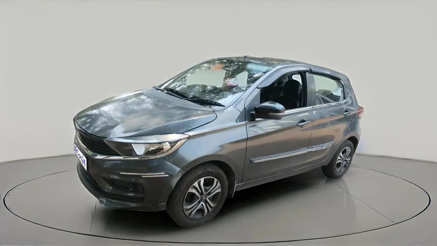 2022 Tata Tiago XT PETROL, Petrol, Manual, 85,176 km, exterior