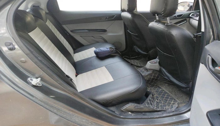2022 Tata Tiago XT PETROL, Petrol, Manual, 85,176 km, interior