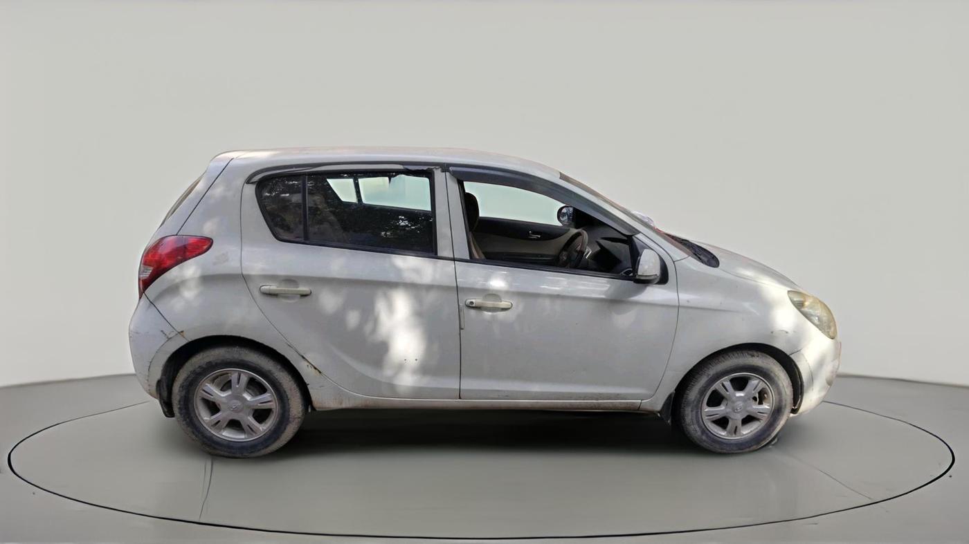 2011 Hyundai i20 SPORTZ 1.2, Petrol, Manual, 1,29,030 km, exterior