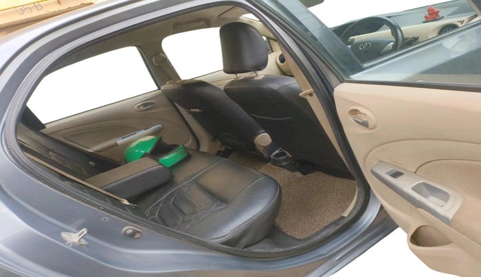 2018 Toyota Etios VD PLATINUM, Diesel, Manual, 43,313 km, interior