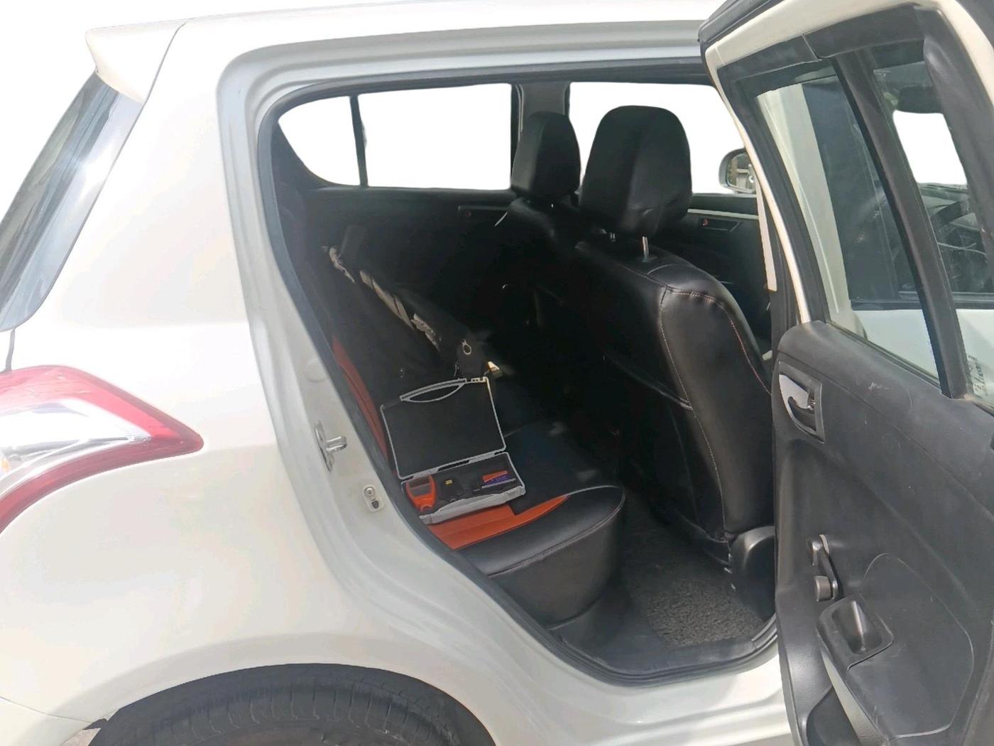2016 Maruti Swift LXI (O), Petrol, Manual, 83,848 km, interior