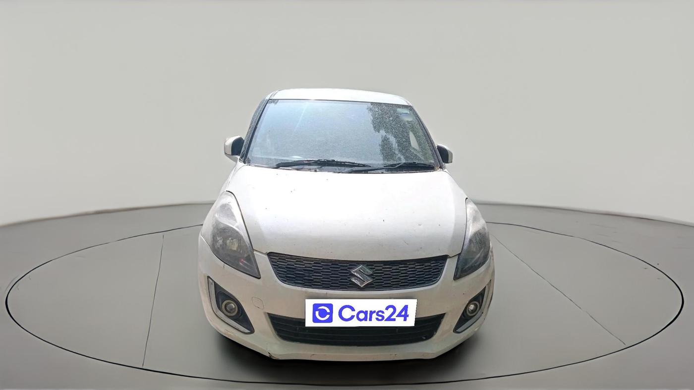 2016 Maruti Swift VXI, CNG, Manual, 1,11,817 km, exterior