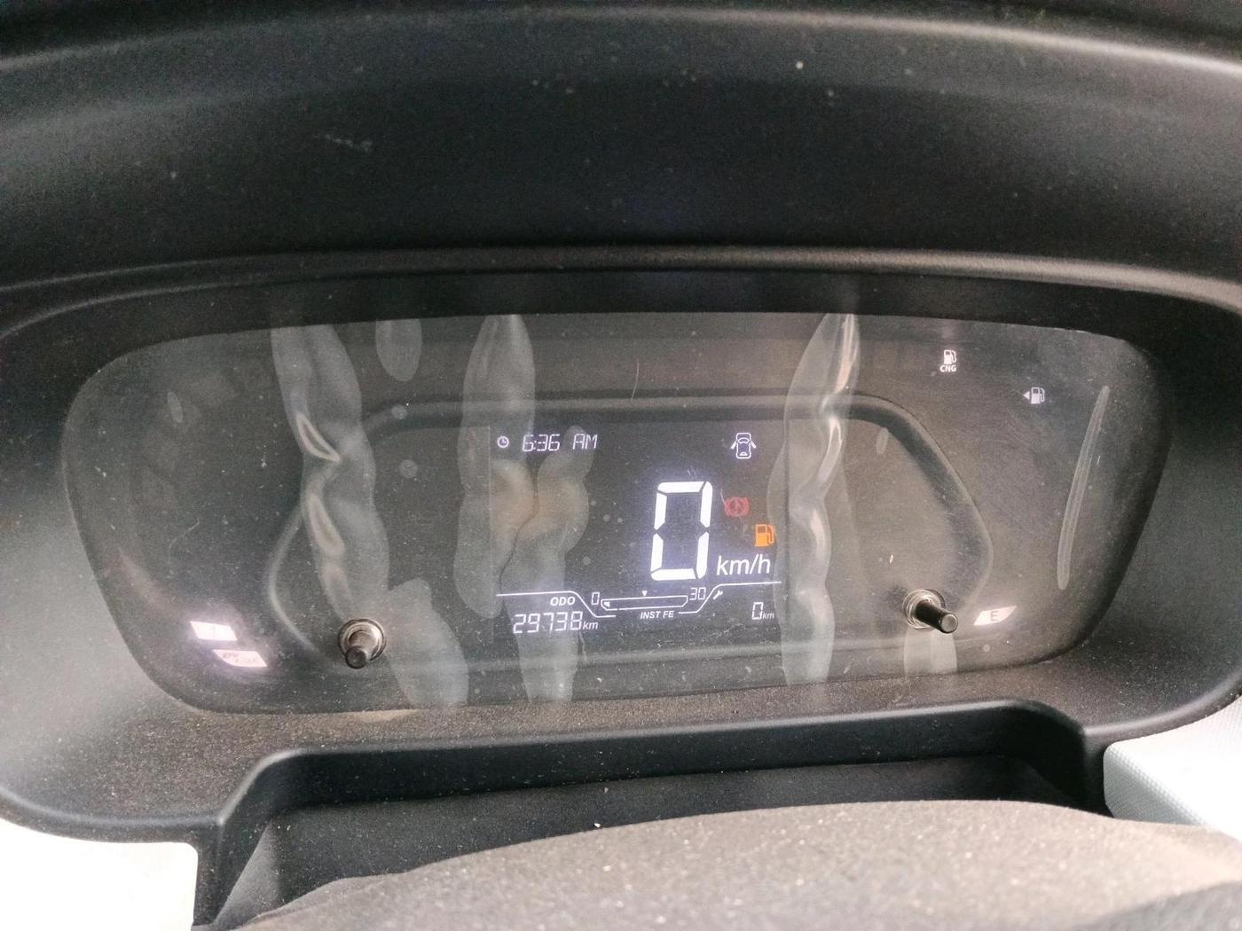 2024 Tata PUNCH PURE MT CNG, CNG, Manual, 29,738 km, interior