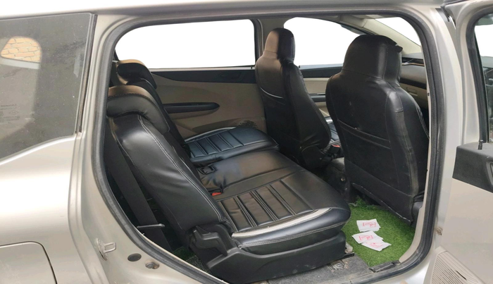 2019 Renault TRIBER RXT, Petrol, Manual, 68,203 km, interior