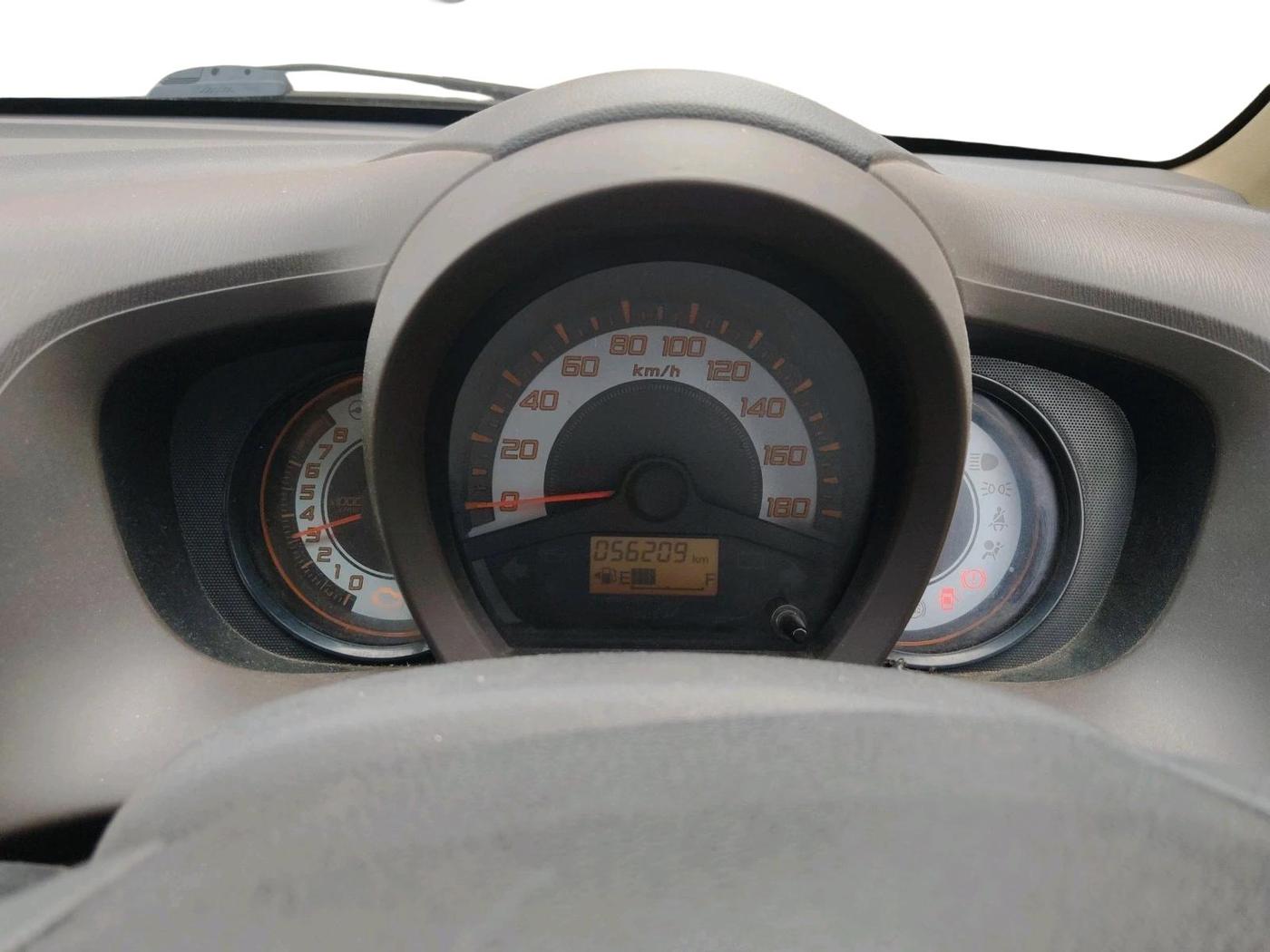 2012 Honda Brio V MT, Petrol, Manual, 56,209 km, interior