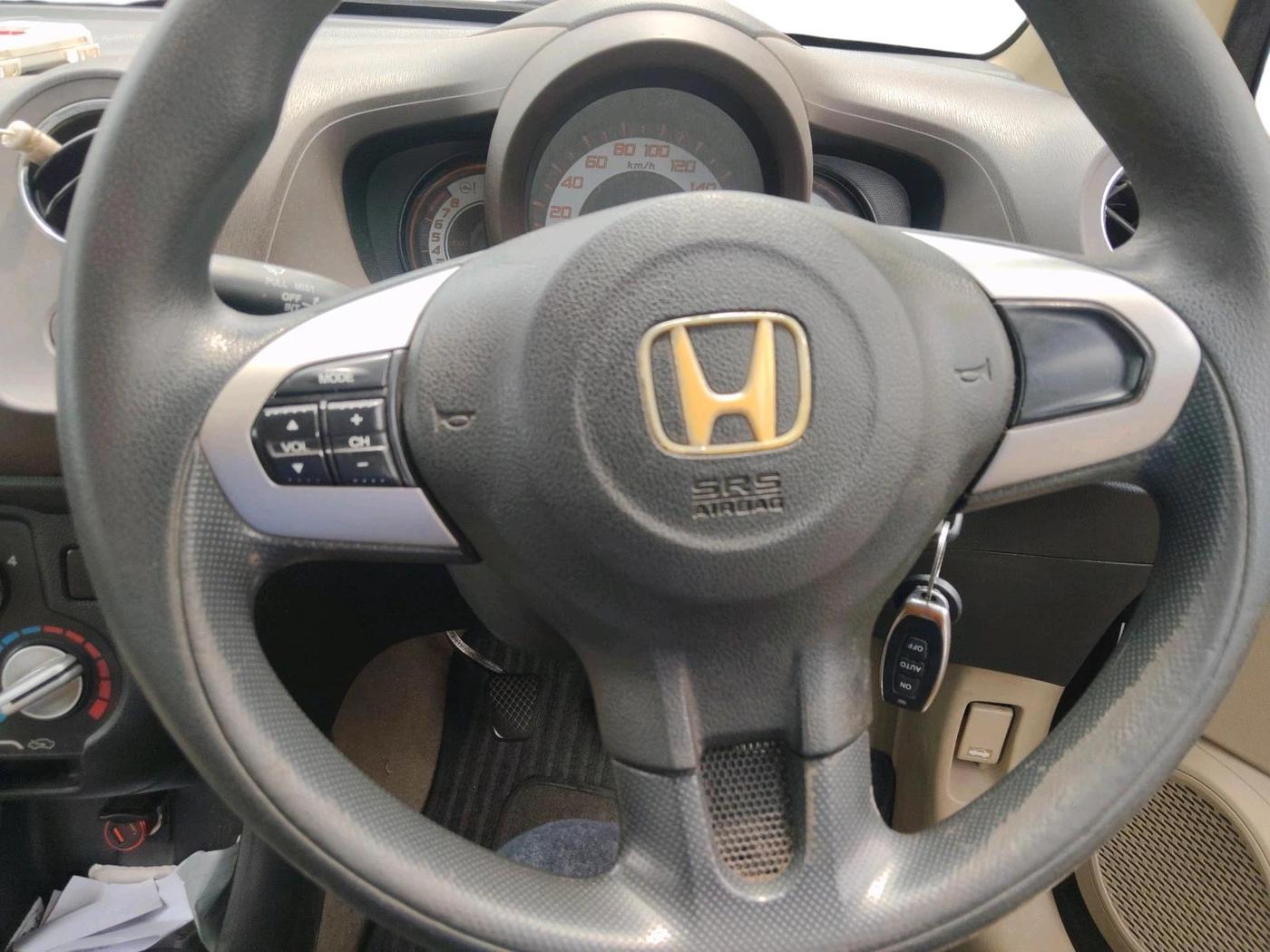 2012 Honda Brio V MT, Petrol, Manual, 56,209 km, interior