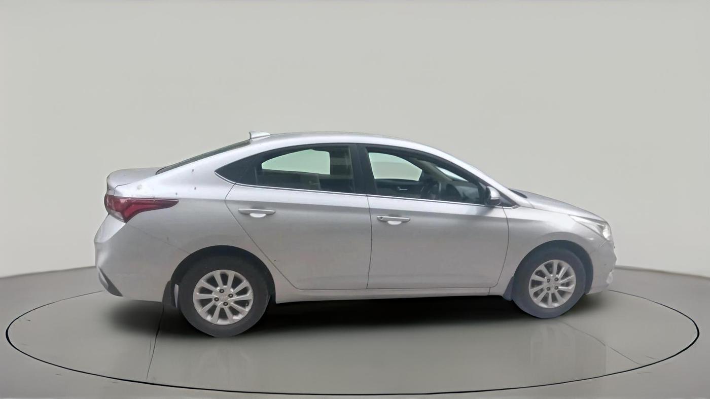 2017 Hyundai Verna 1.6 EX AT CRDI, Diesel, Automatic, 1,39,547 km, exterior
