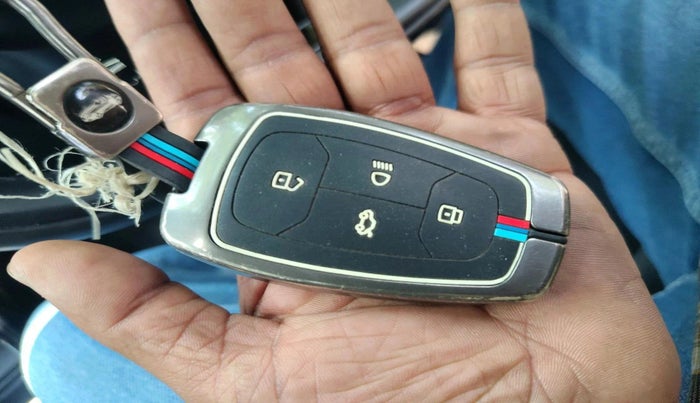 2025 Tata NEXON Creative Plus (S) 1.2 iCNG 6MT Dark Edition, CNG, Manual, 11,247 km, interior