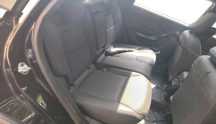 2025 Tata NEXON Creative Plus (S) 1.2 iCNG 6MT Dark Edition, CNG, Manual, 11,247 km, interior