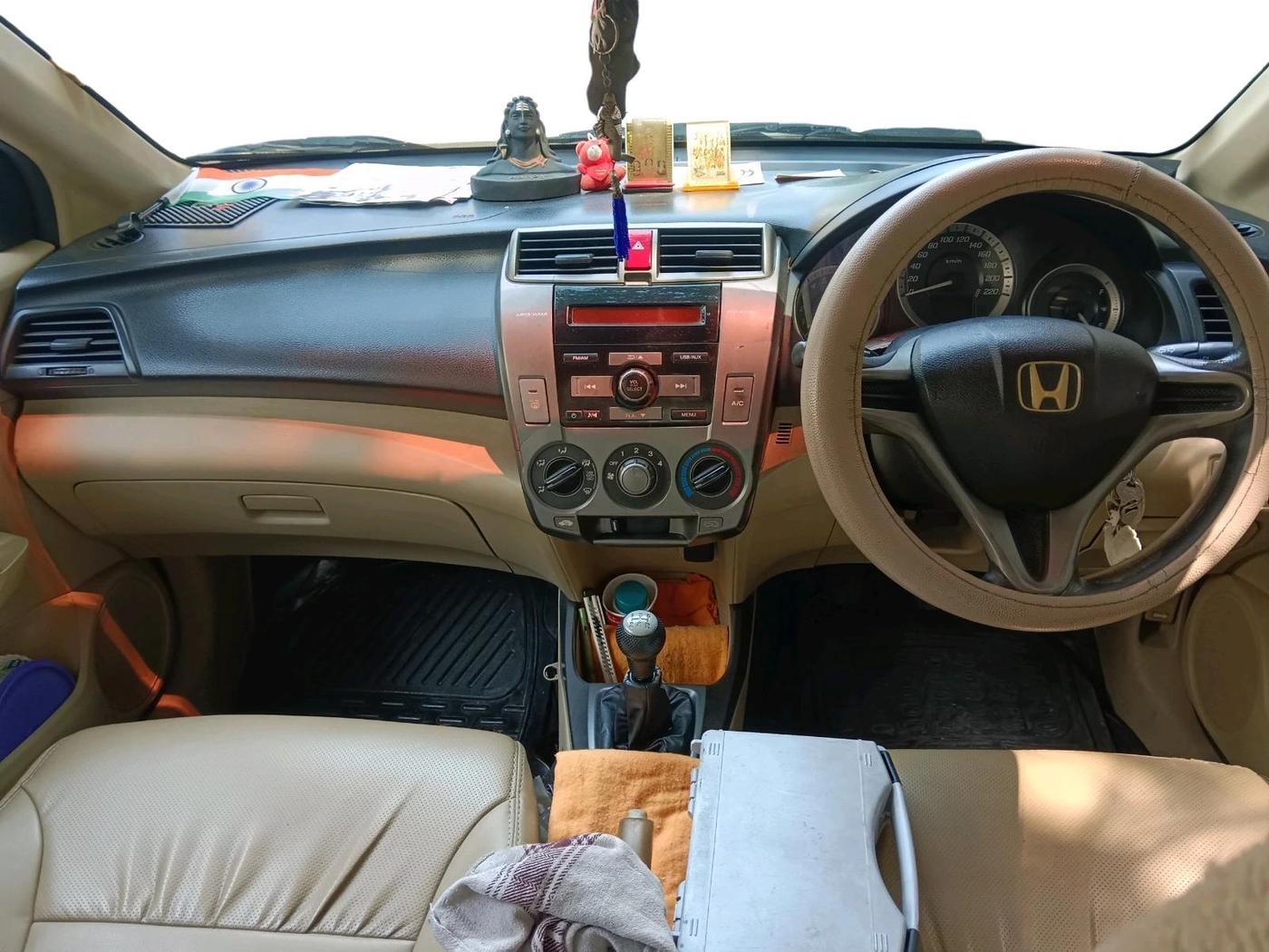 2012 Honda City 1.5L I-VTEC E MT, Petrol, Manual, 1,19,794 km, interior