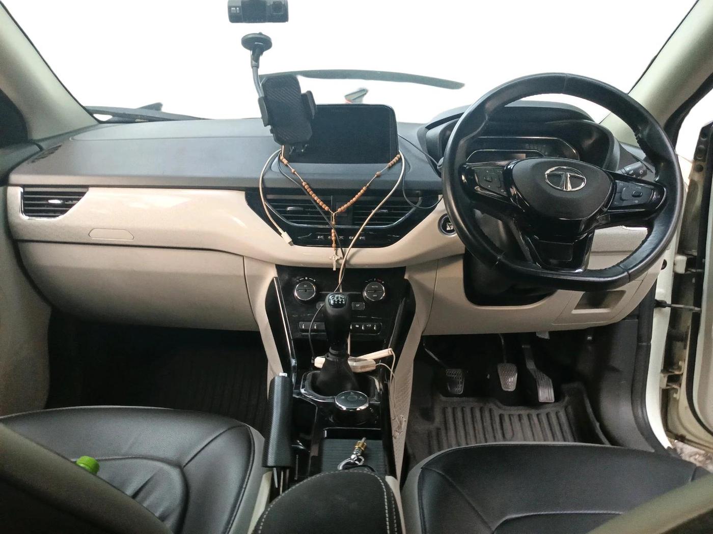 2021 Tata NEXON XZ PLUS (O) PETROL, Petrol, Manual, 87,914 km, interior