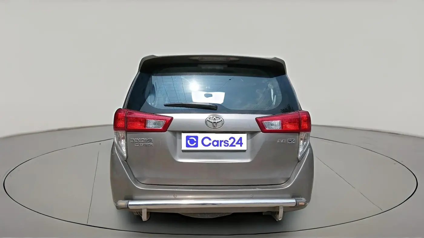 2018 Toyota Innova Crysta 2.8 ZX AT 7 STR, Diesel, Automatic, 2,08,709 km, exterior