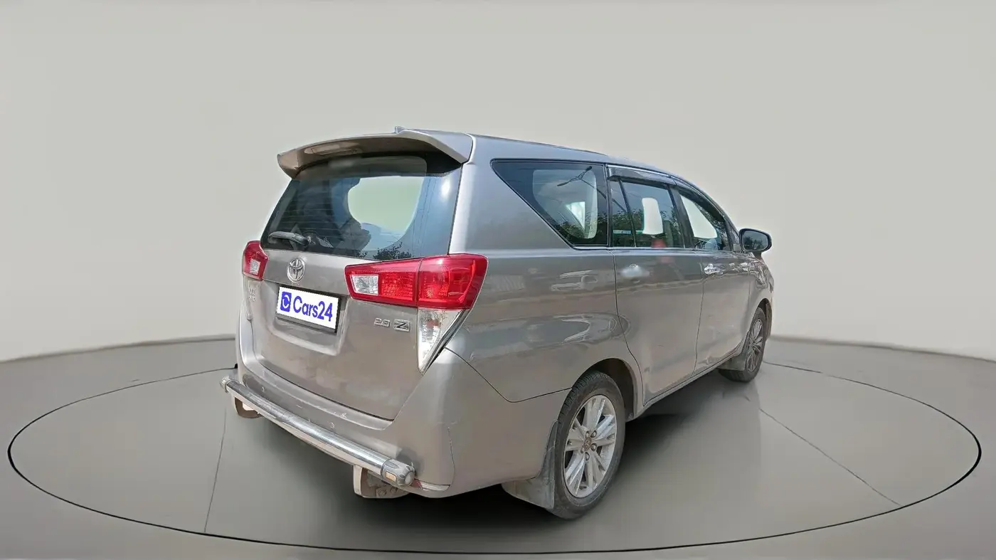 2018 Toyota Innova Crysta 2.8 ZX AT 7 STR, Diesel, Automatic, 2,08,709 km, exterior