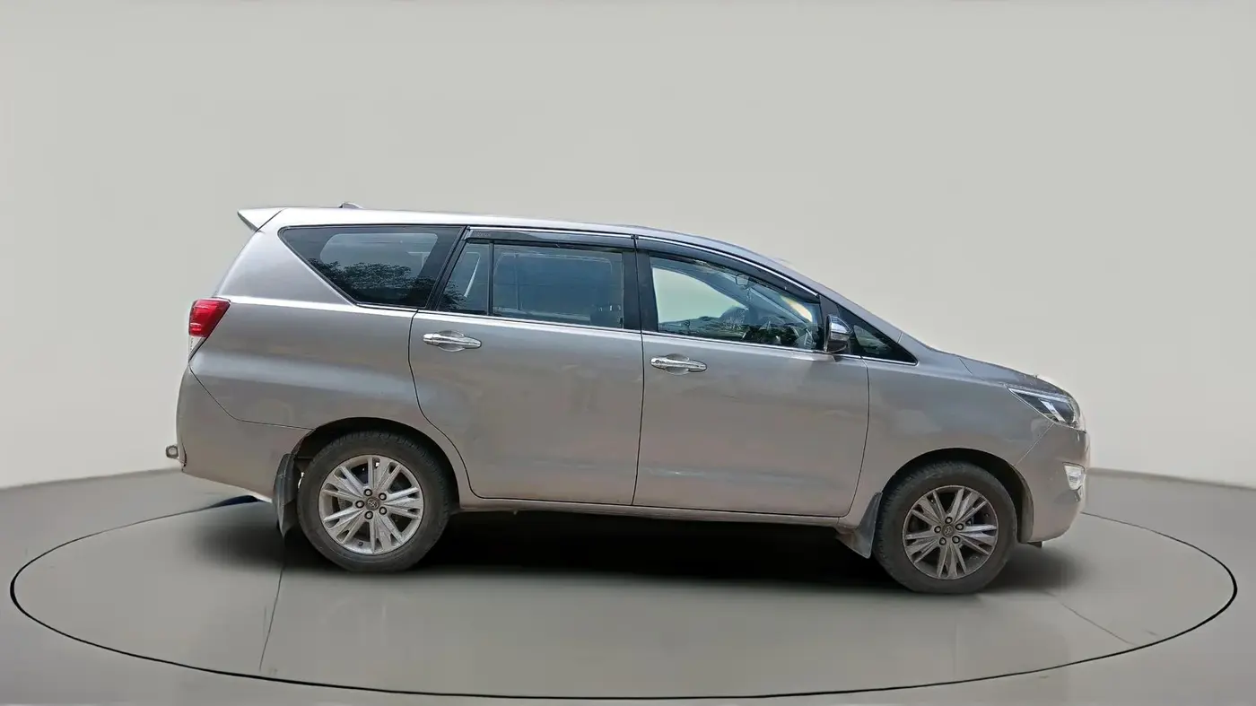 2018 Toyota Innova Crysta 2.8 ZX AT 7 STR, Diesel, Automatic, 2,08,709 km, exterior
