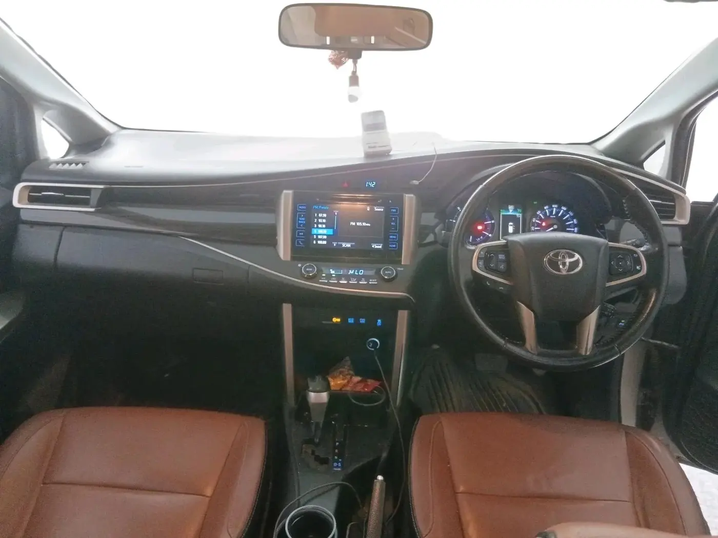 2018 Toyota Innova Crysta 2.8 ZX AT 7 STR, Diesel, Automatic, 2,08,709 km, interior