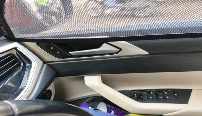 2022 Volkswagen VIRTUS TOPLINE TSI 1.0 AT, Petrol, Automatic, 58,864 km, interior