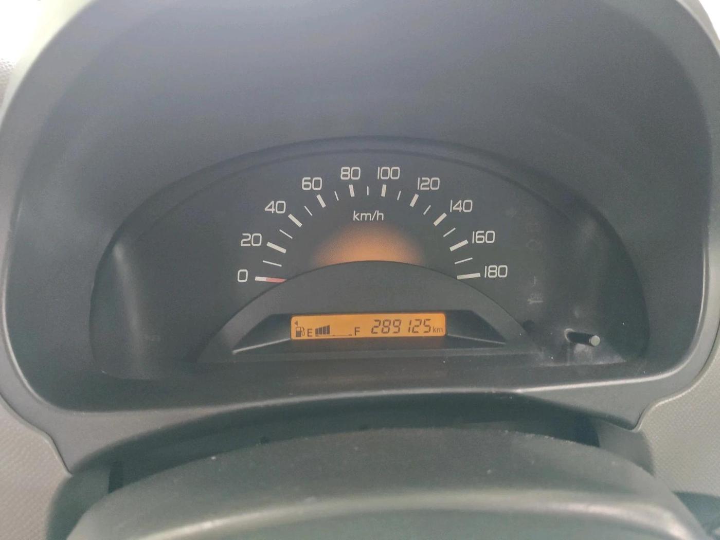 2011 Maruti Wagon R 1.0 LXI CNG, CNG, Manual, 2,89,125 km, interior