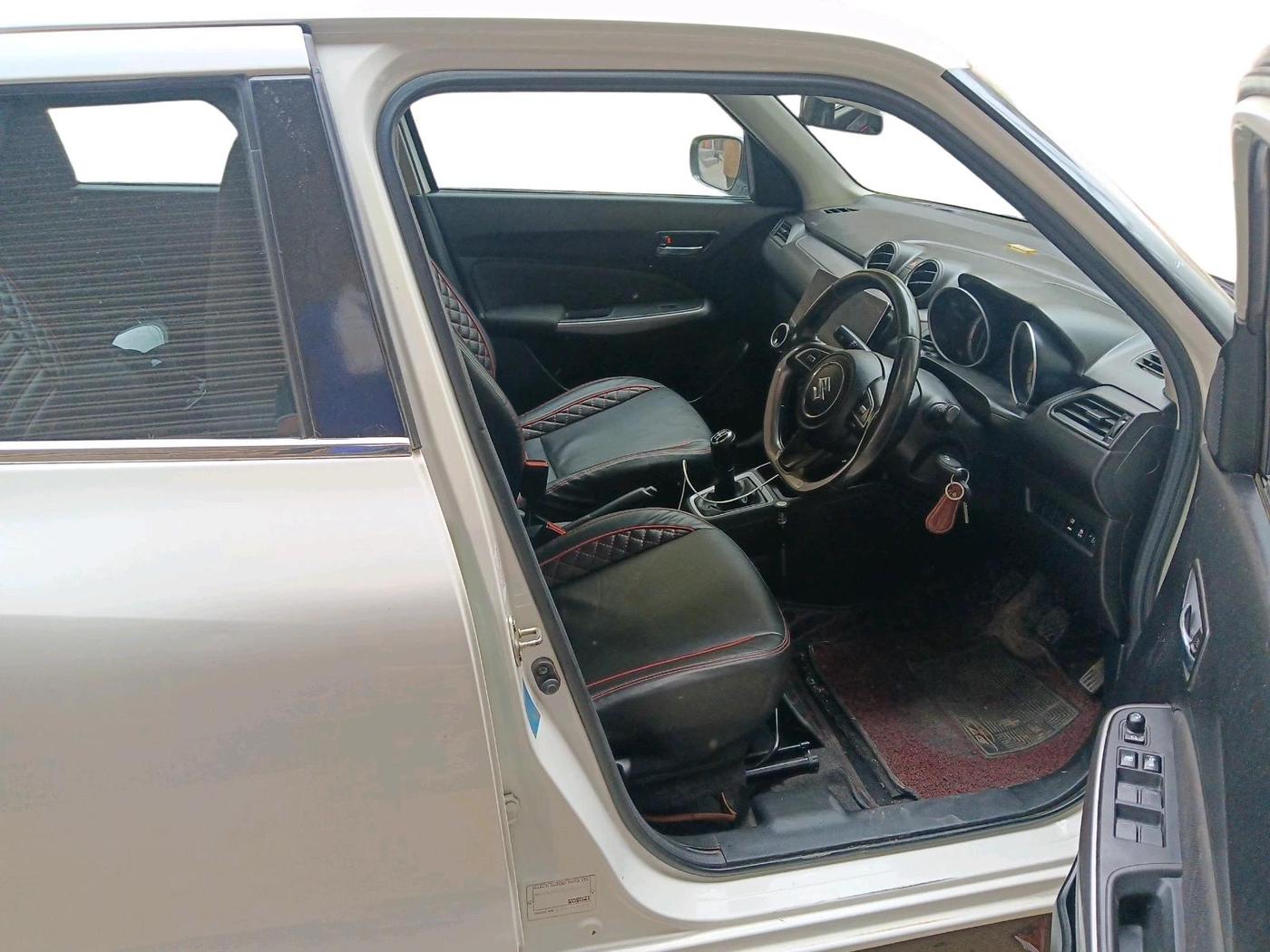 2023 Maruti Swift LXI, Petrol, Manual, 26,326 km, interior