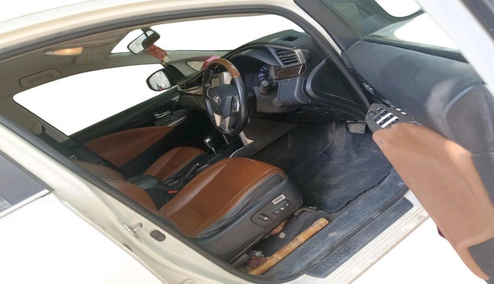 2018 Toyota Innova Crysta 2.8 ZX AT 7 STR, Diesel, Automatic, 97,881 km, interior