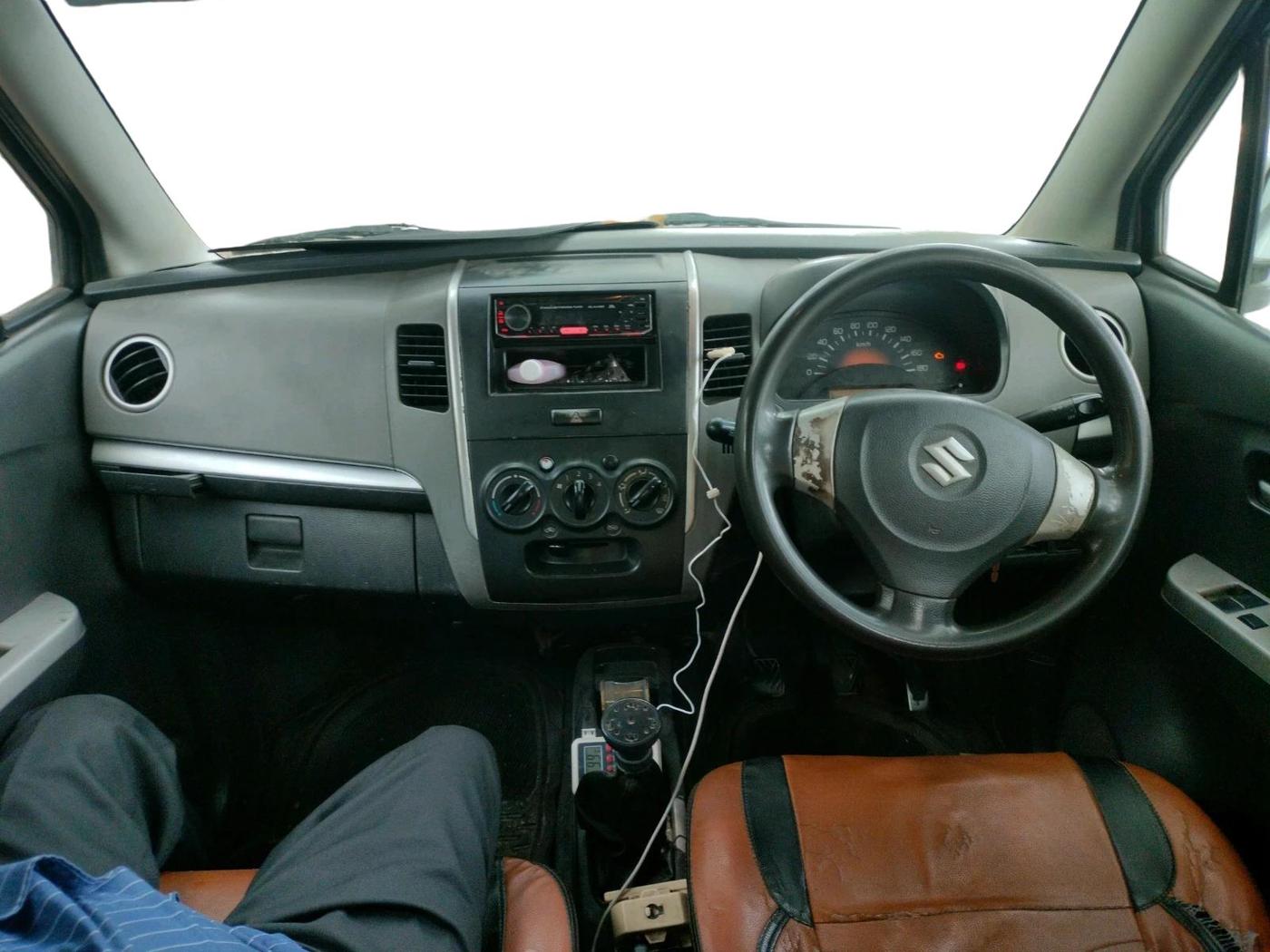 2011 Maruti Wagon R 1.0 LXI CNG, CNG, Manual, 1,95,114 km, interior