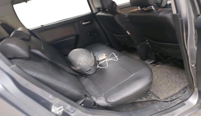 2015 Maruti Wagon R 1.0 LXI, Petrol, Manual, 62,989 km, interior