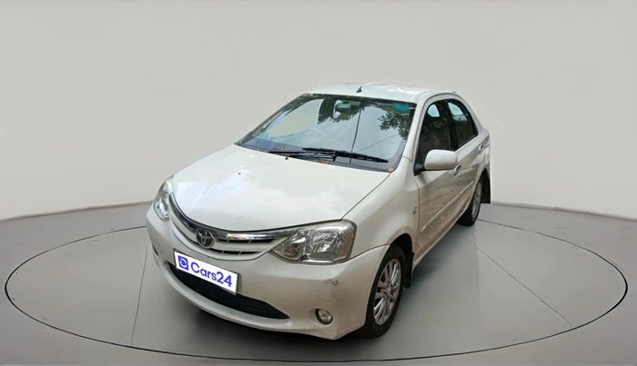 2011 Toyota Etios V, Petrol, Manual, 1,04,699 km, exterior