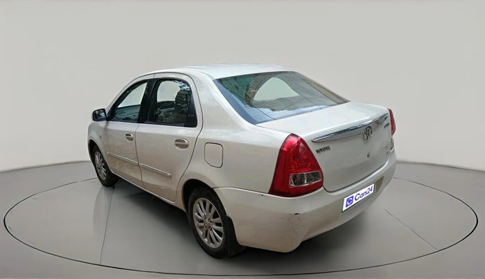 2011 Toyota Etios V, Petrol, Manual, 1,04,699 km, exterior