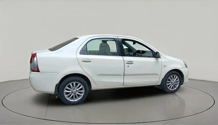 2011 Toyota Etios V, Petrol, Manual, 1,04,699 km, exterior