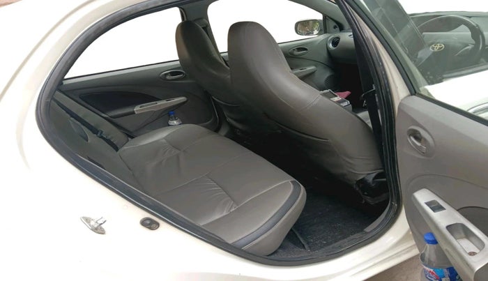 2011 Toyota Etios V, Petrol, Manual, 1,04,699 km, interior