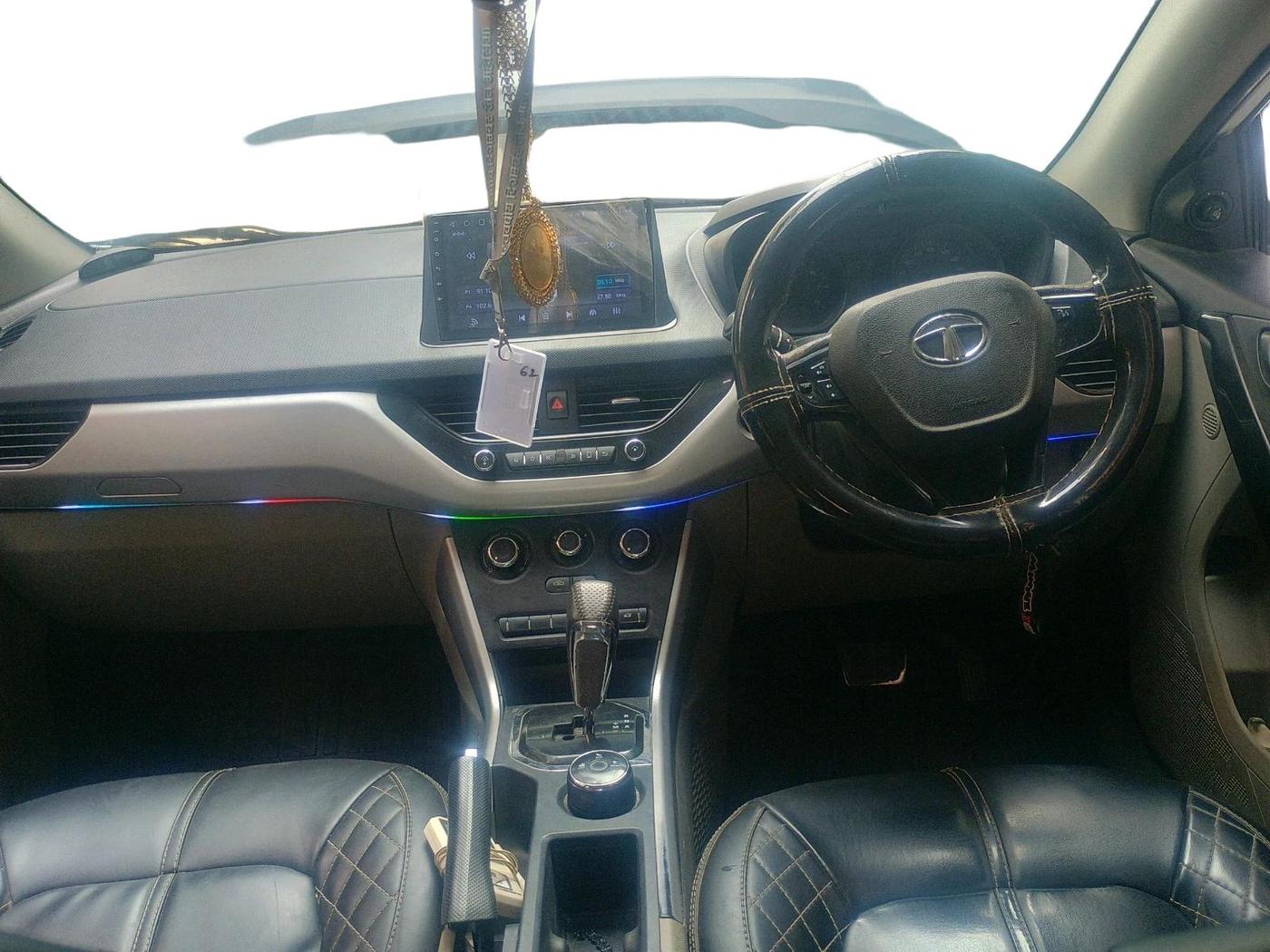 2019 Tata NEXON XMA PETROL, CNG, Automatic, 72,960 km, interior