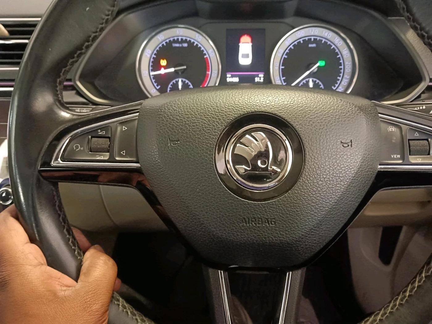 2019 Skoda Superb L&K 1.8 TSI AT, Petrol, Automatic, 94,486 km, interior