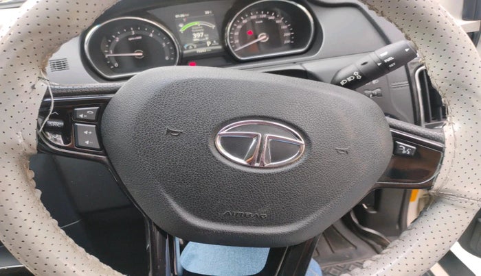 2019 Tata Hexa XMA 4X2 7 STR, Diesel, Automatic, 75,252 km, interior