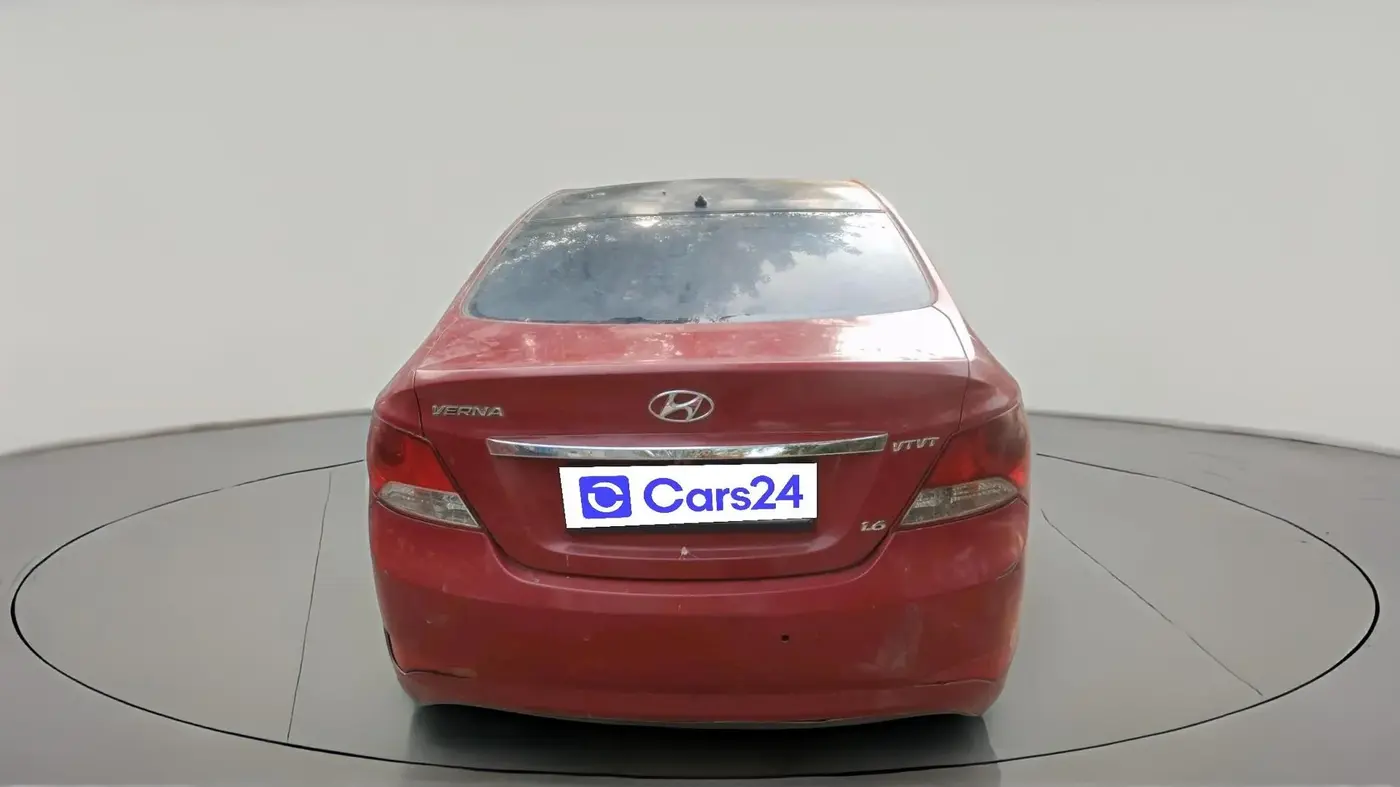 2015 Hyundai Verna FLUIDIC 4S 1.6 VTVT S(O), Petrol, Manual, 66,111 km, exterior