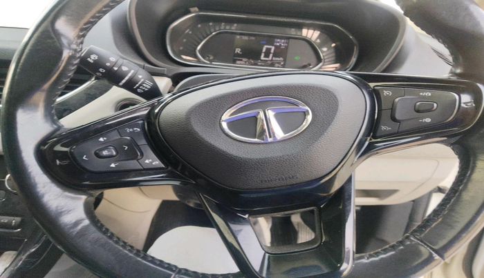2022 Tata NEXON XZA PLUS SUNROOF PETROL, Petrol, Automatic, 38,953 km, interior