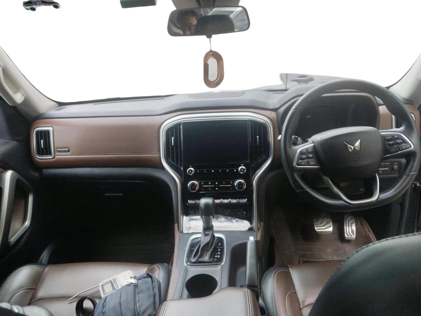 2023 Mahindra SCORPIO-N Z8 L PETROL AT 7 STR, Petrol, Automatic, 30,737 km, interior