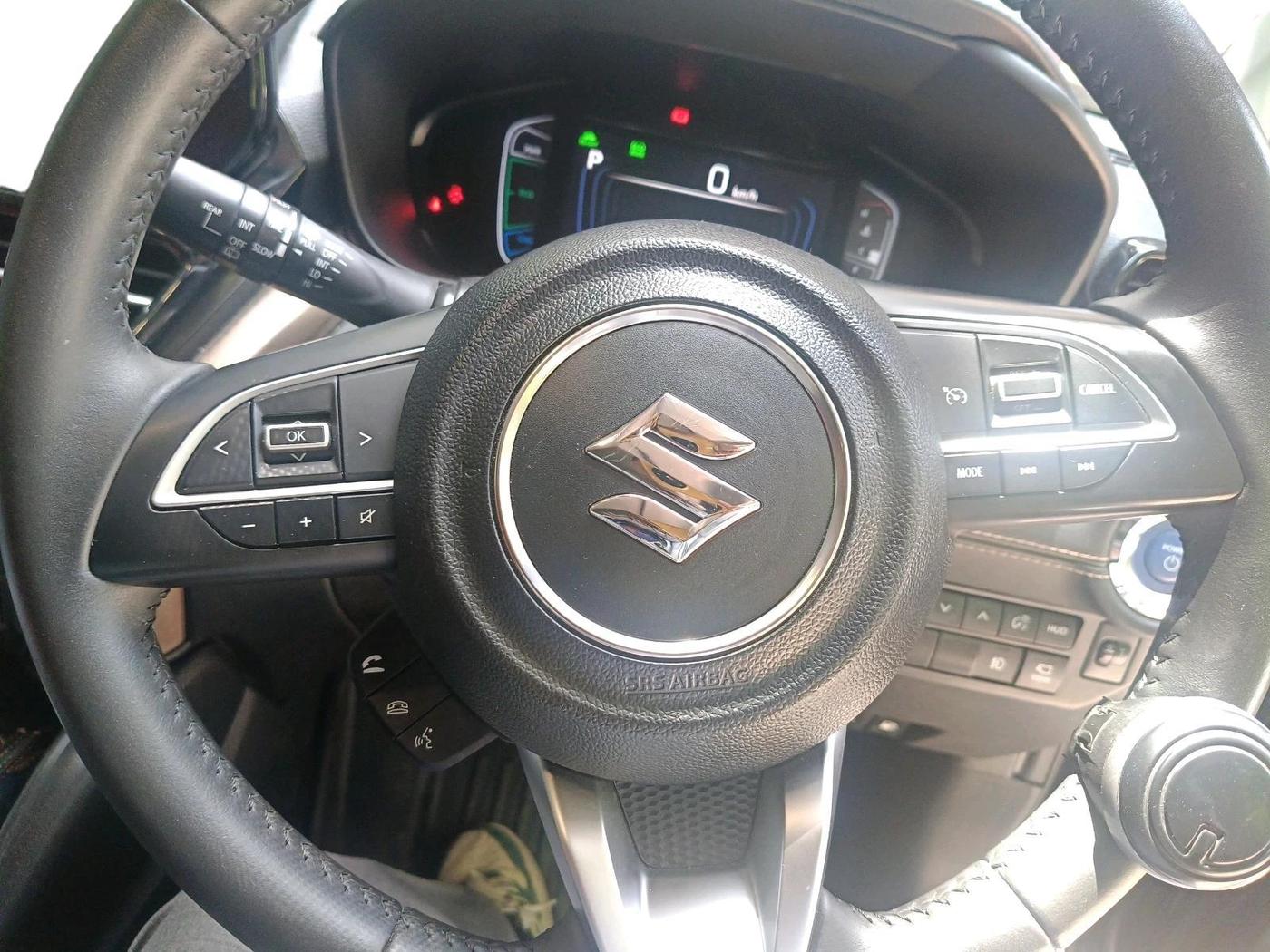 2025 Maruti Grand Vitara Alpha Plus (O) Hybrid e-CVT, Hybrid, Automatic, 14,739 km, interior