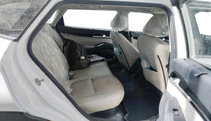 2024 KIA SELTOS  HTX 1.5 PETROL MT, Petrol, Manual, 13,921 km, interior