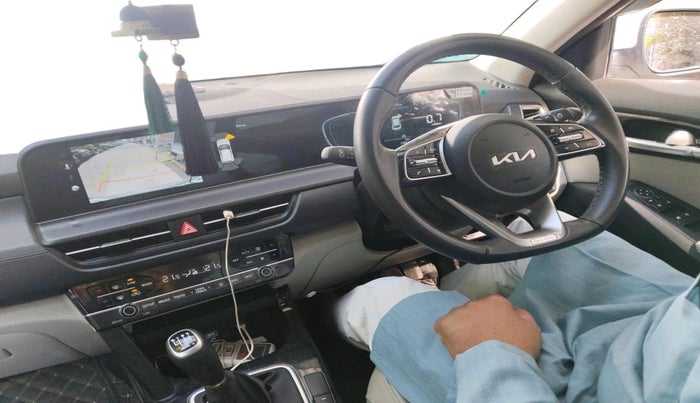 2024 KIA SELTOS  HTX 1.5 PETROL MT, Petrol, Manual, 13,921 km, interior