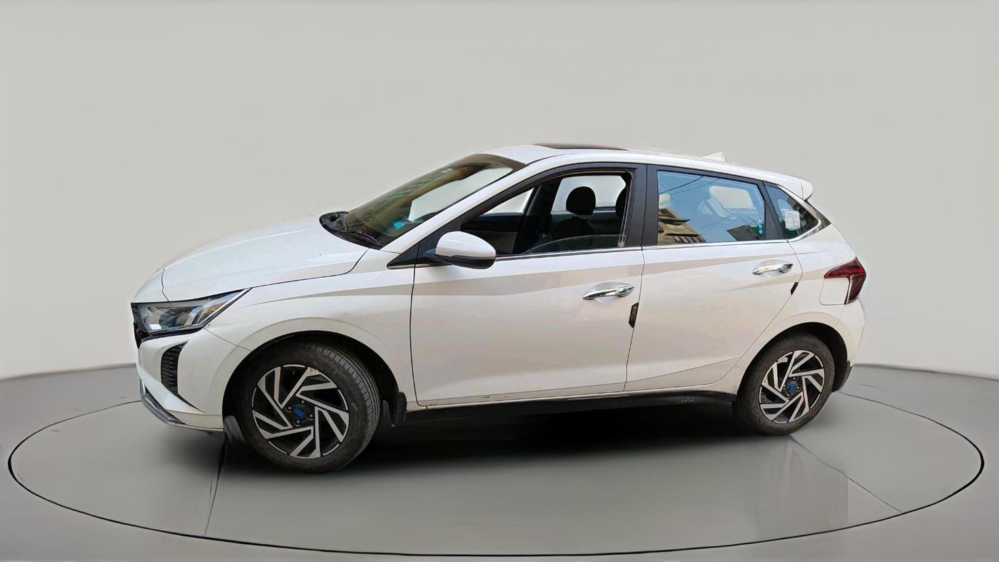2024 Hyundai NEW I20 ASTA (O) 1.2 IVT, Petrol, Automatic, 18,132 km, exterior