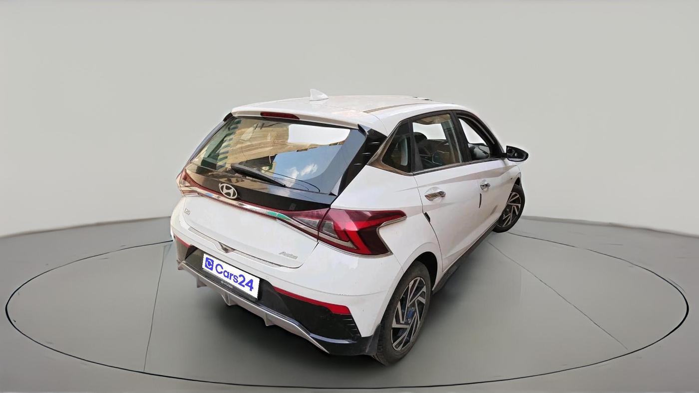 2024 Hyundai NEW I20 ASTA (O) 1.2 IVT, Petrol, Automatic, 18,132 km, exterior