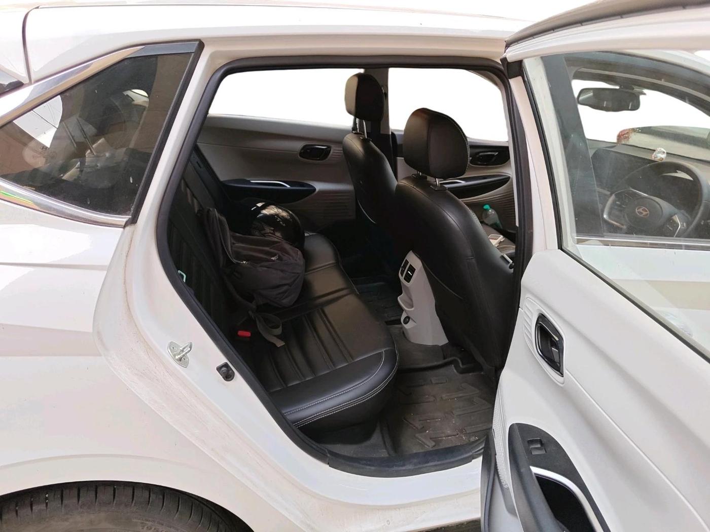 2024 Hyundai NEW I20 ASTA (O) 1.2 IVT, Petrol, Automatic, 18,132 km, interior