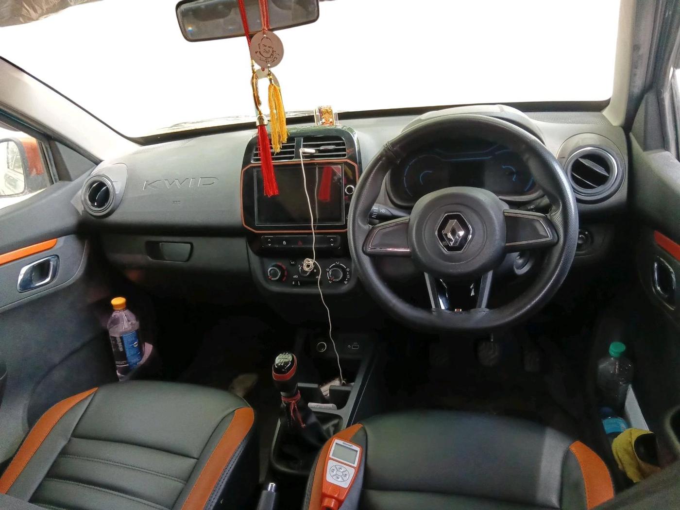 2022 Renault Kwid CLIMBER 1.0 (O), Petrol, Manual, 23,856 km, interior