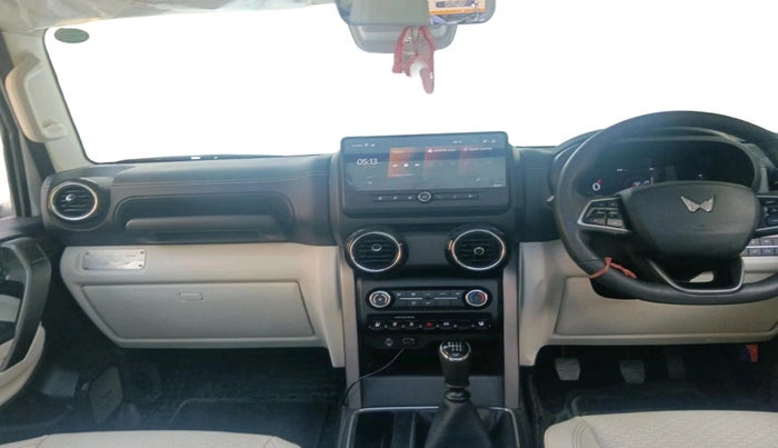 2025 Mahindra Thar Roxx  AX7 L Diesel MT 2WD, Diesel, Manual, 9,663 km, interior