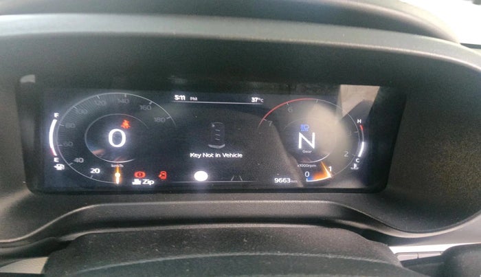 2025 Mahindra Thar Roxx  AX7 L Diesel MT 2WD, Diesel, Manual, 9,663 km, interior