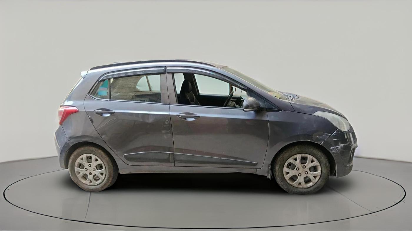 2016 Hyundai Grand i10 SPORTZ 1.1 CRDI, Diesel, Manual, 1,19,753 km, exterior