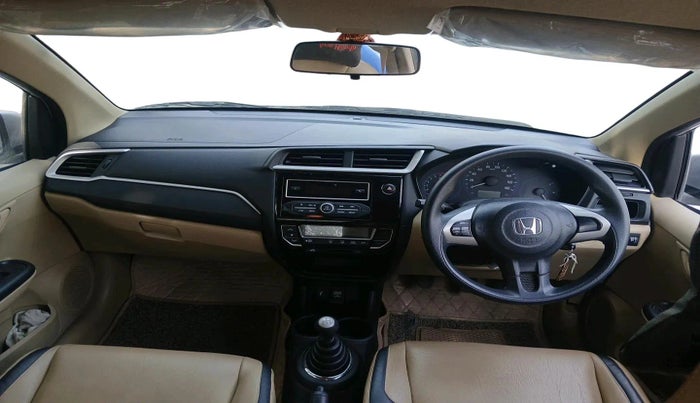 2017 Honda Amaze 1.2L I-VTEC S OPT, Petrol, Manual, 31,553 km, interior