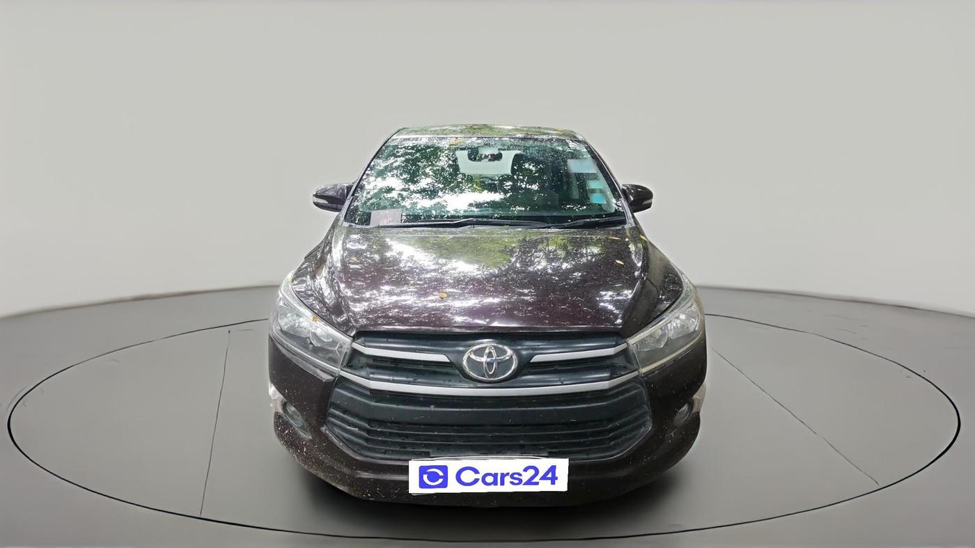 2017 Toyota Innova Crysta 2.4 G 7 STR, Diesel, Manual, 1,66,812 km, exterior