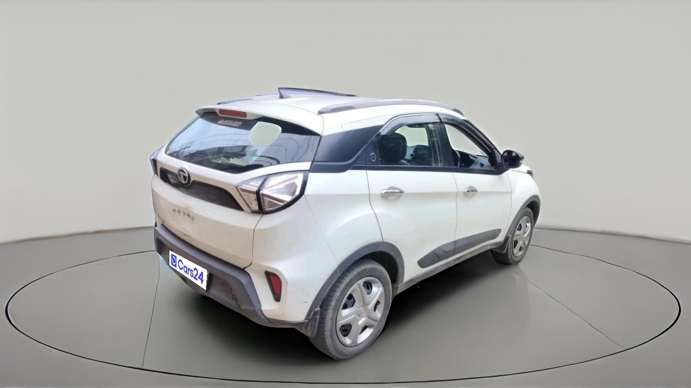 2023 Tata NEXON XM SUNROOF PETROL, CNG, Manual, 43,243 km, exterior