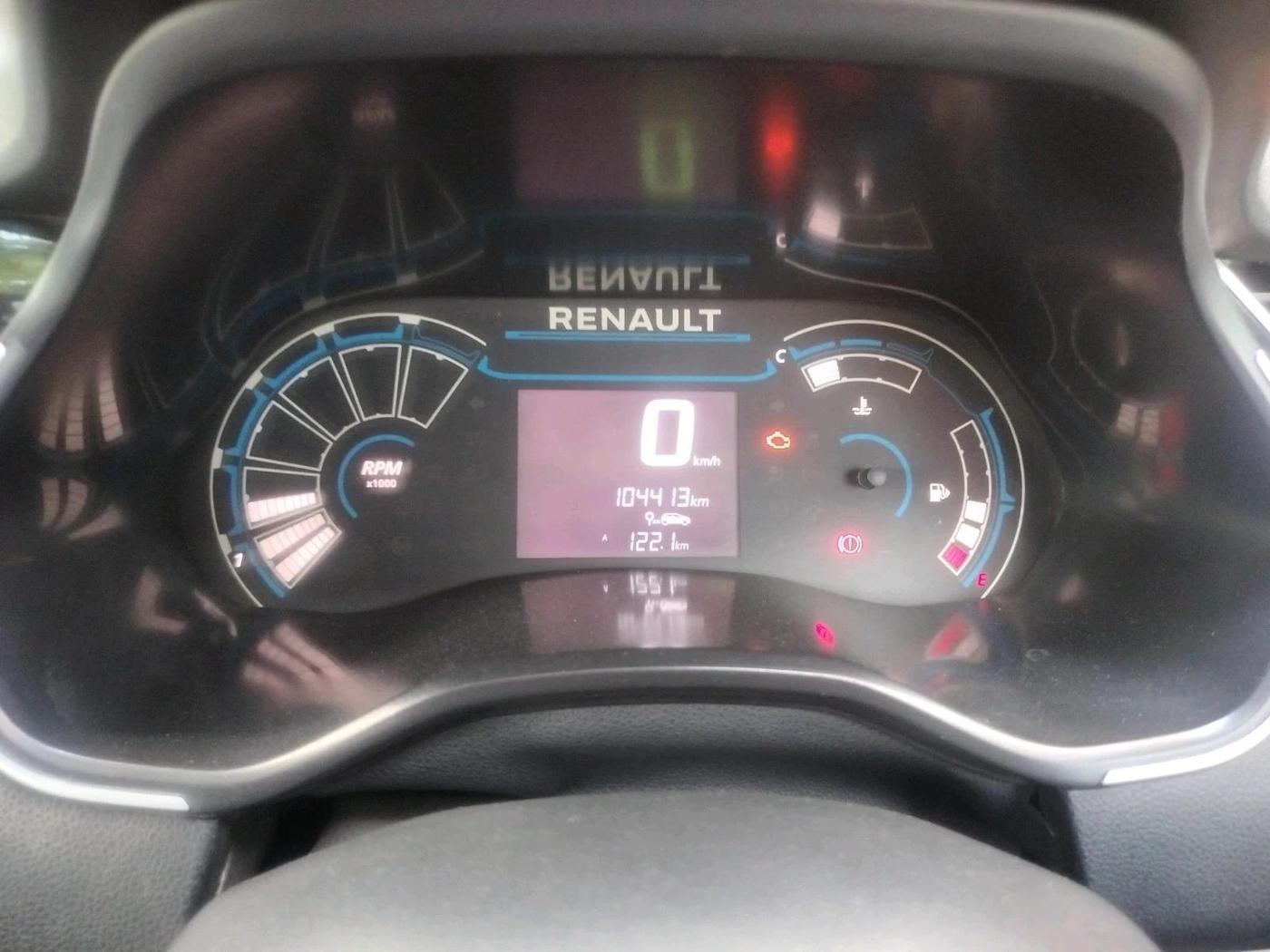 2021 Renault TRIBER RXL MT, Petrol, Manual, 1,04,413 km, interior