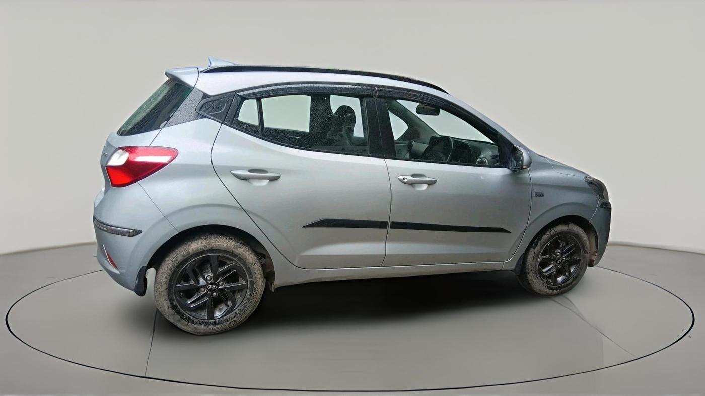 2022 Hyundai GRAND I10 NIOS SPORTZ AMT 1.2 KAPPA VTVT, Petrol, Automatic, 32,624 km, exterior